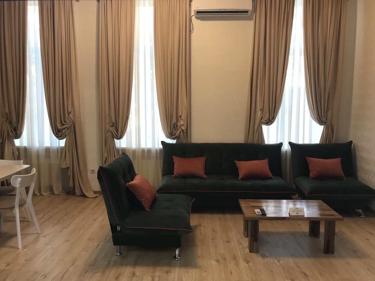 Full Comfort Apartment On Aghmashenebeli Tbilisi Quarto foto