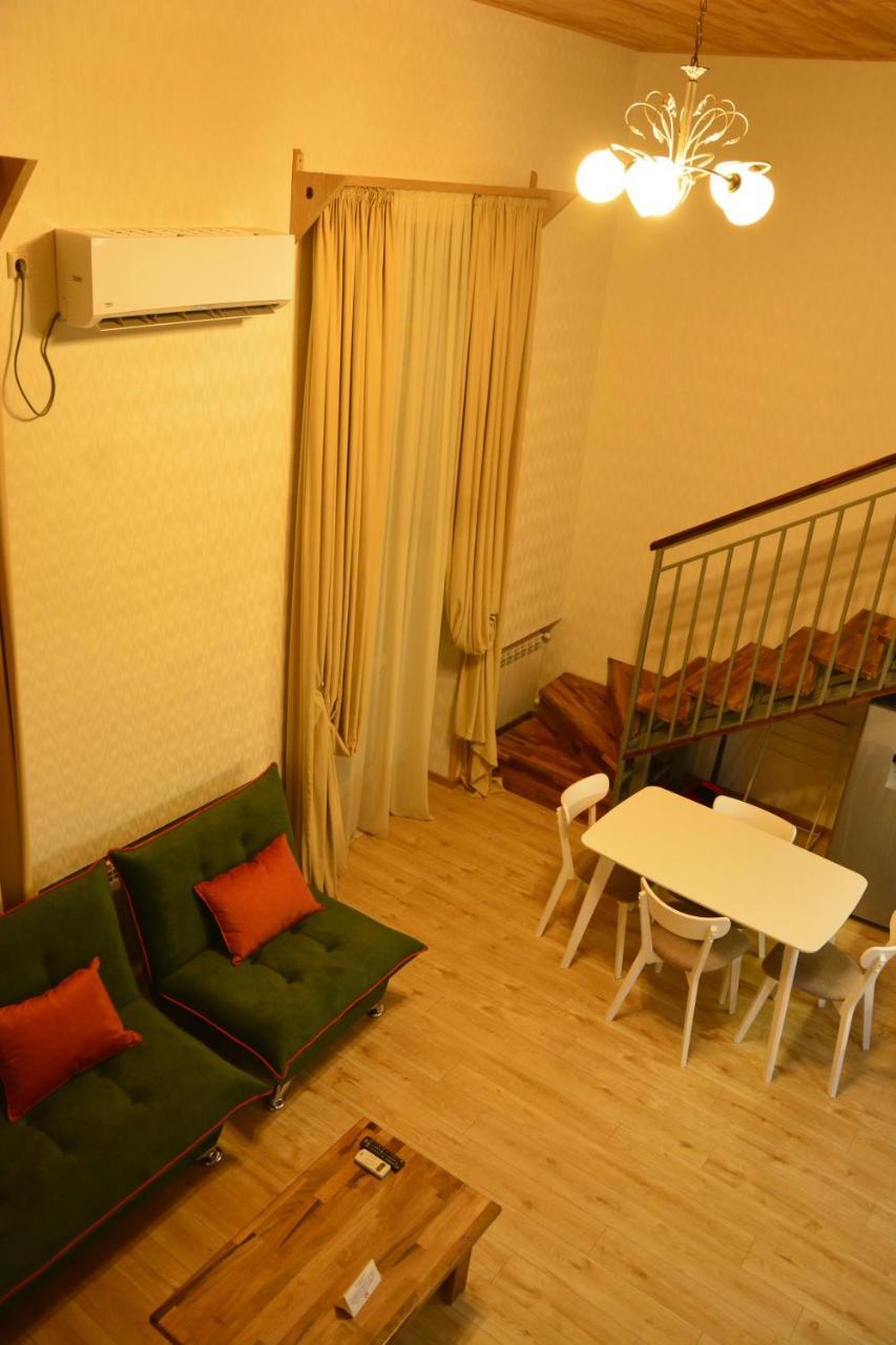 Full Comfort Apartment On Aghmashenebeli Tbilisi Exterior foto
